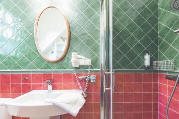 Фото номера Семейный люкс Курортные отели Łubinowe Wzgórze Eko Resort г. Наленчув 4